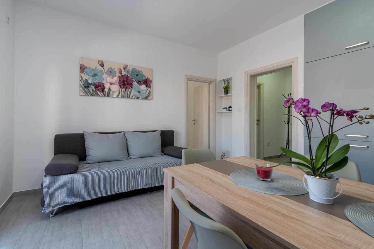 Apartment Ante & Sime *