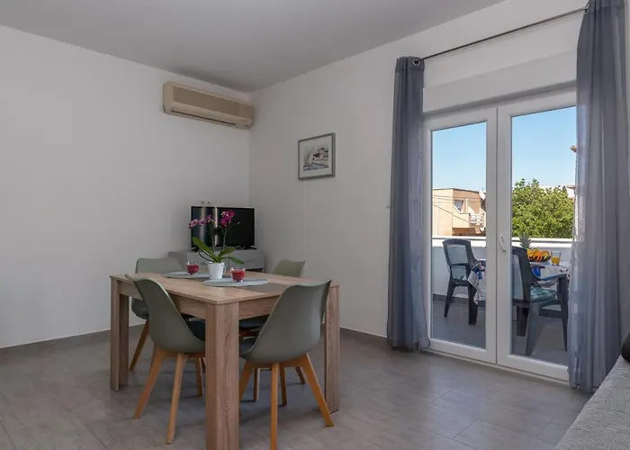 Apartmani Ante & Sime